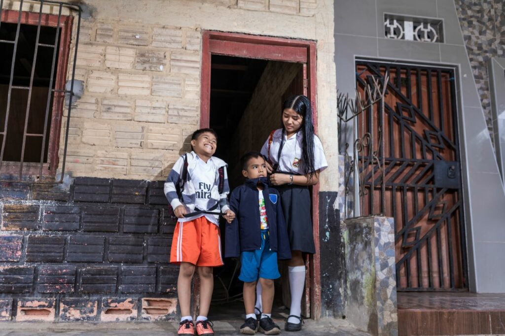 Natsumi and two of her brothers